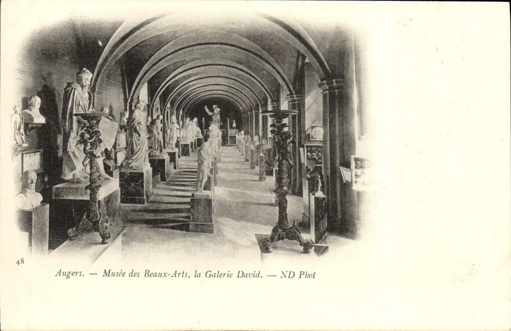 Angers — Museum des Beaux-Arts, die David-Galerie — ND Phot - Vorderseite