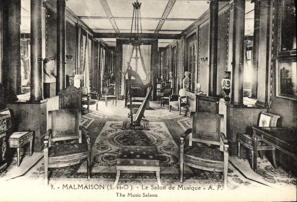 Malmaison (S.-et-O) — O Salão de Música — A.P. - Frente