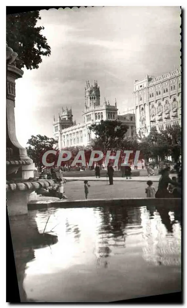 Place de la Casa de Correos em Madrid — vista com fonte e edifício histórico — Edições García Gabilondo, n°178 - Frente