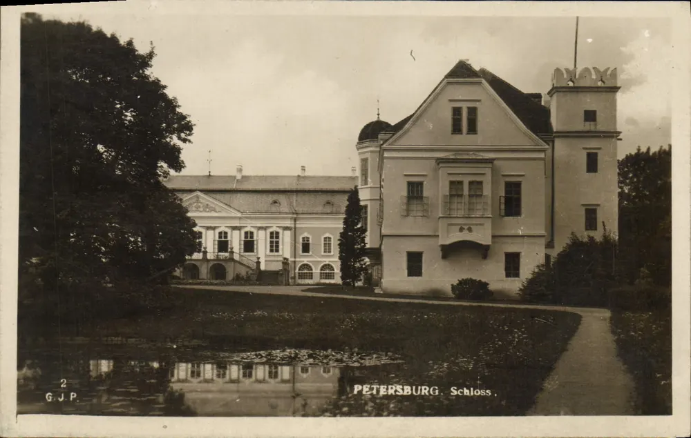 Petersburgo. Schloss — vista do castelo com lago — G.J.P. n°2 - Frente