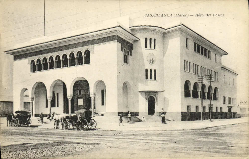 Casablanca (Marrocos) — Hotel das Correios - Frente