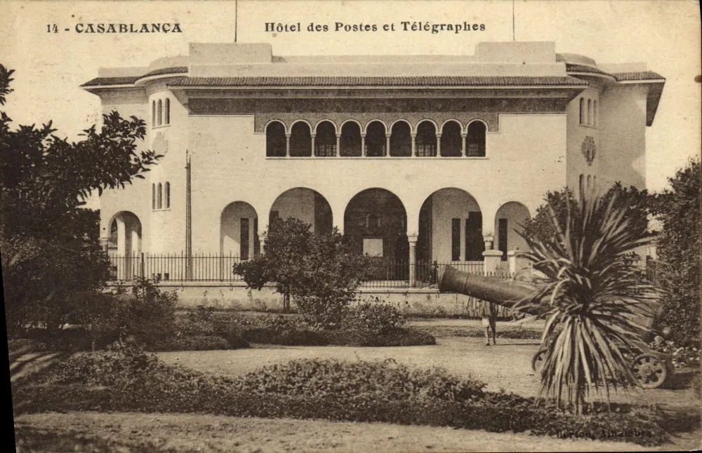 Hotel dos Correios e Telégrafos — Casablanca — Héron, Alemanha - Frente