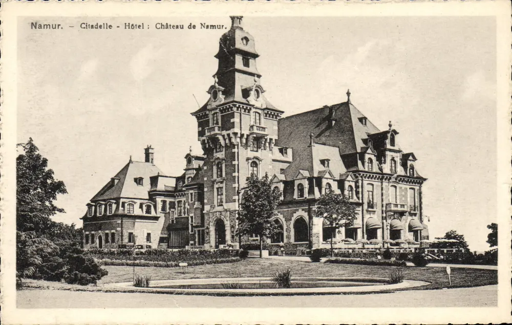 Namur - Cidadela - Hotel: Castelo de Namur - Frente