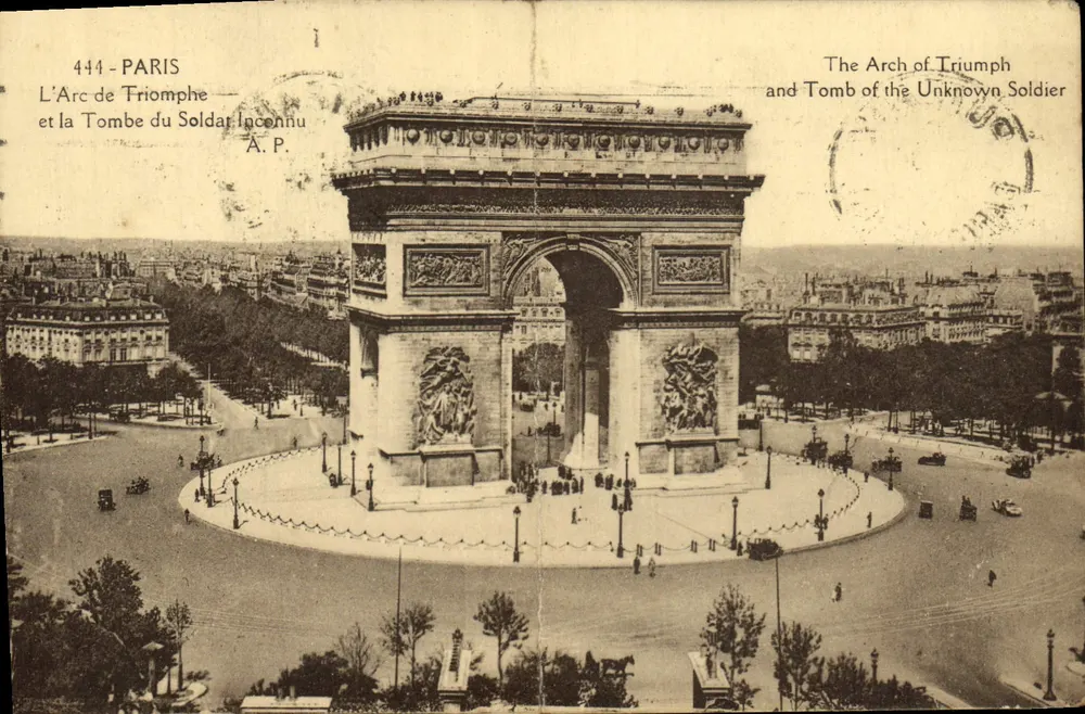 Paris — L'Arc de Triomphe et la Tombe du Soldat Inconnu — A.P. éditeur, n° 444 - Awers