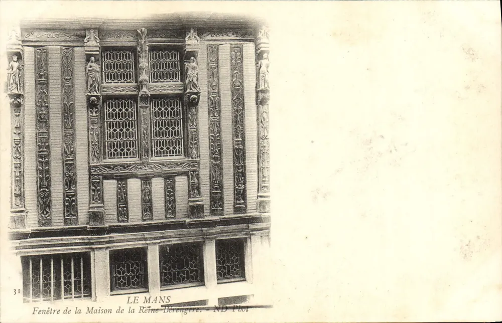 Fenster der Maison de la Reine Berengère — Le Mans — ND Pbot - Vorderseite