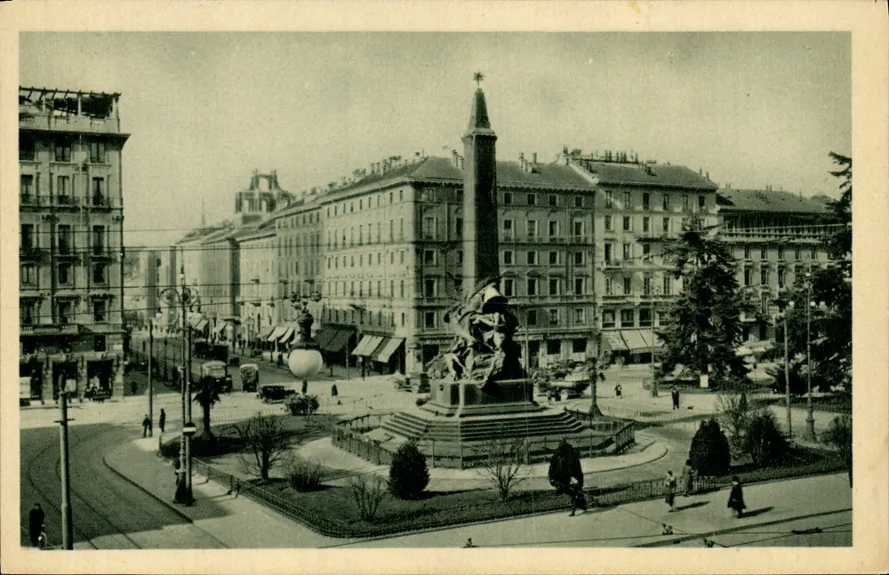 Milan — Monument of the Five Days — Stam. in Italia - Front