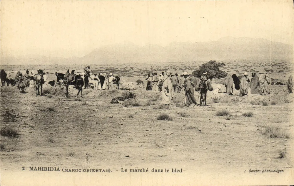 Mahiridja (Marrocos oriental) — O mercado no vilarejo — J. Geiser, fot.—Alger - Frente