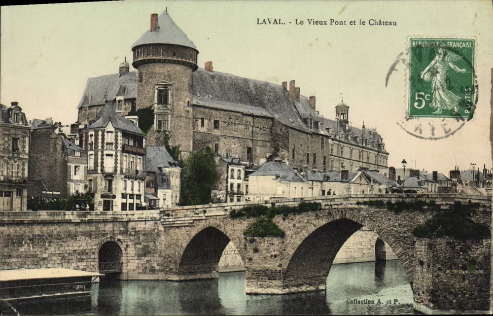 Laval - Der Alte Brücke und das Schloss — Sammlung A. et P. - Vorderseite