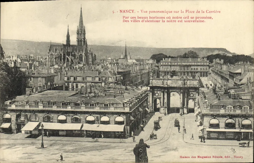 NANCY — Panoramablick auf die Place de la Carrière — Maison des Magasins Réunis, Verlag, Nancy - Vorderseite
