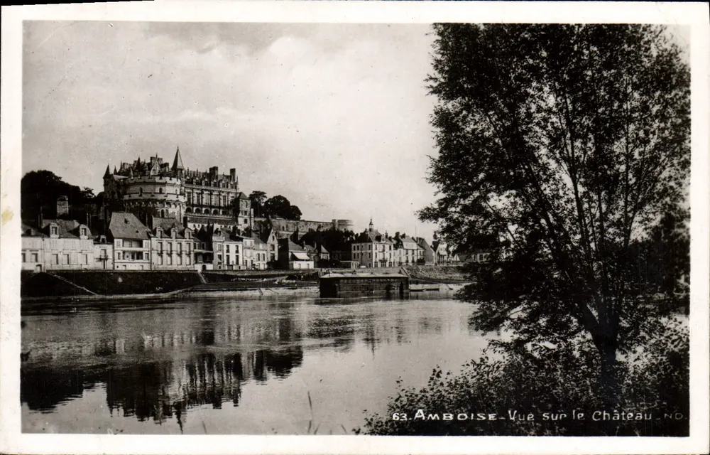 Amboise — Vista do Castelo — N.D. - Frente
