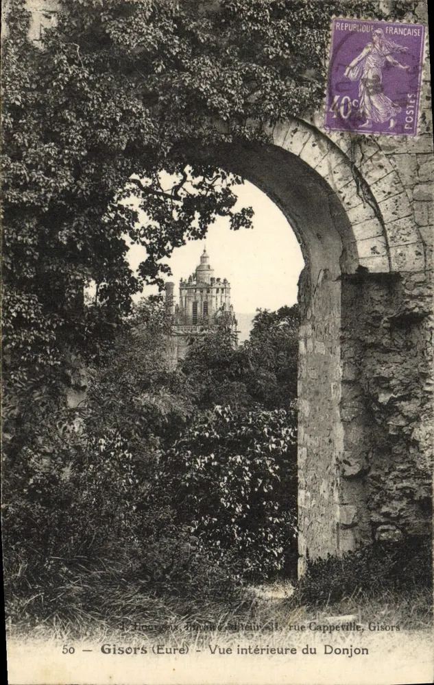 Gisors (Eure) — Vista interna do Donjon — J. Journeaux, editor, n° 50 - Frente