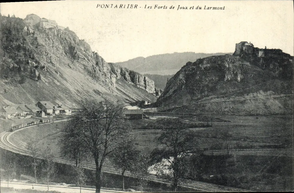 Pontarlier — Les Forts de Joux et du Larmont — unbekannter Verleger, Seriennummer nicht sichtbar - Vorderseite