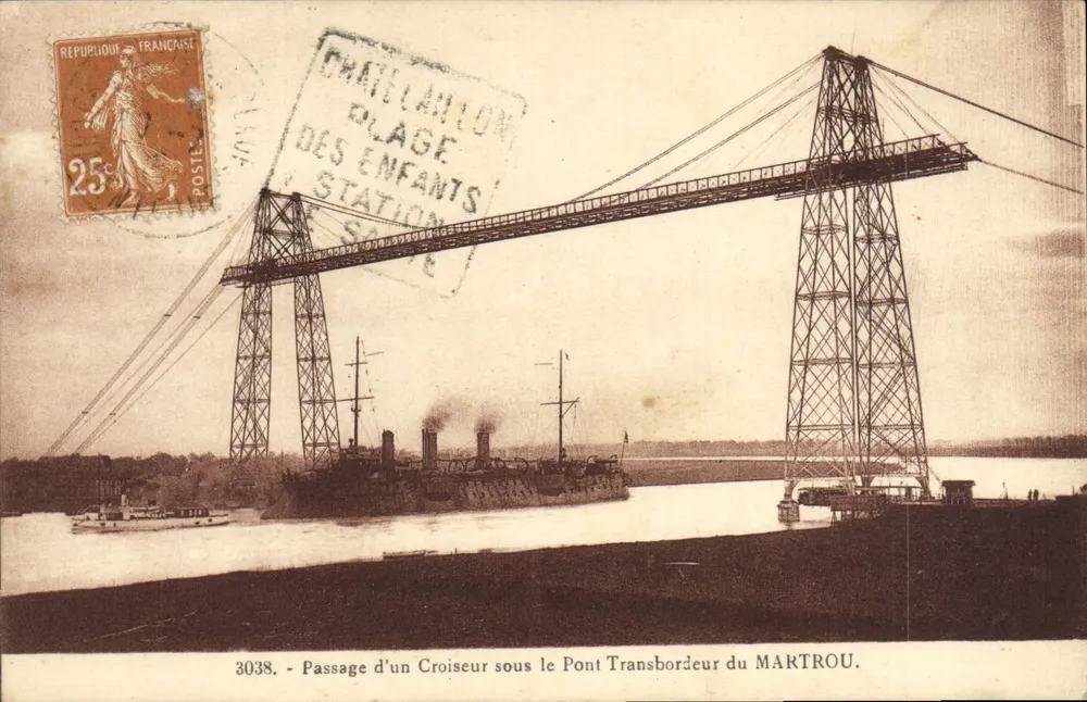 Passage eines Kreuzers unter dem Pont Transbordeur des MARTROU — Châtellaton, Strand der Kinder, Station — Verlag Raymond Beigoin, Nr. 3038 - Vorderseite