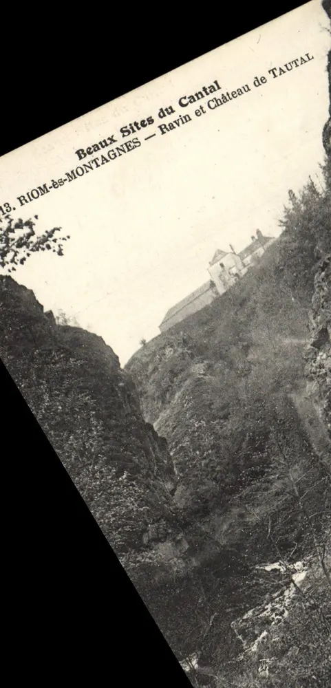 Schlucht und Schloss Tautal — Schöne Orte des Cantal — Riom-ès-Montagnes - Vorderseite