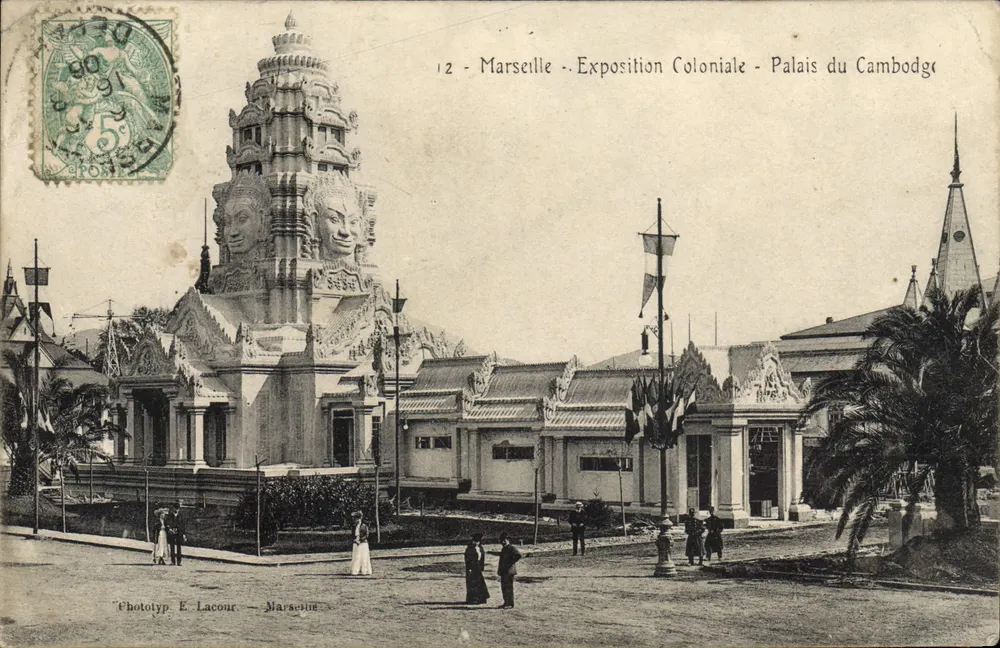 Palácio do Camboja — Exposição Colonial de Marselha — Fototip. E. Lacour - Frente