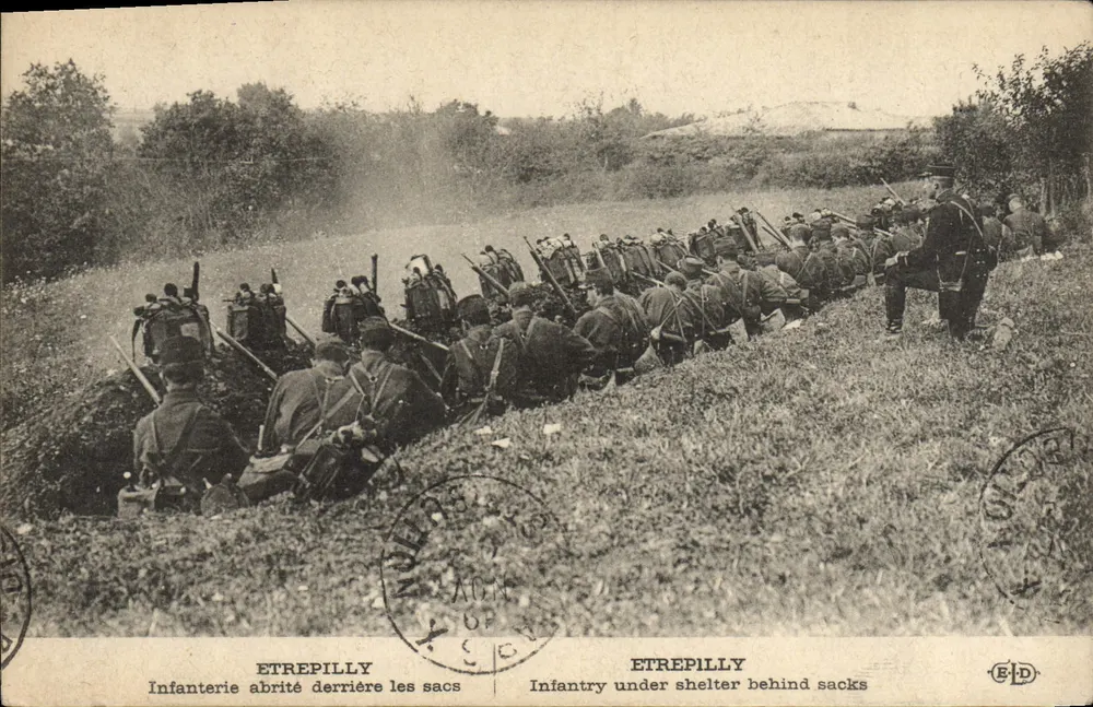 Etrepilly — Infanterie, hinter Sandsäcken geschützt — E.P.D. - Vorderseite