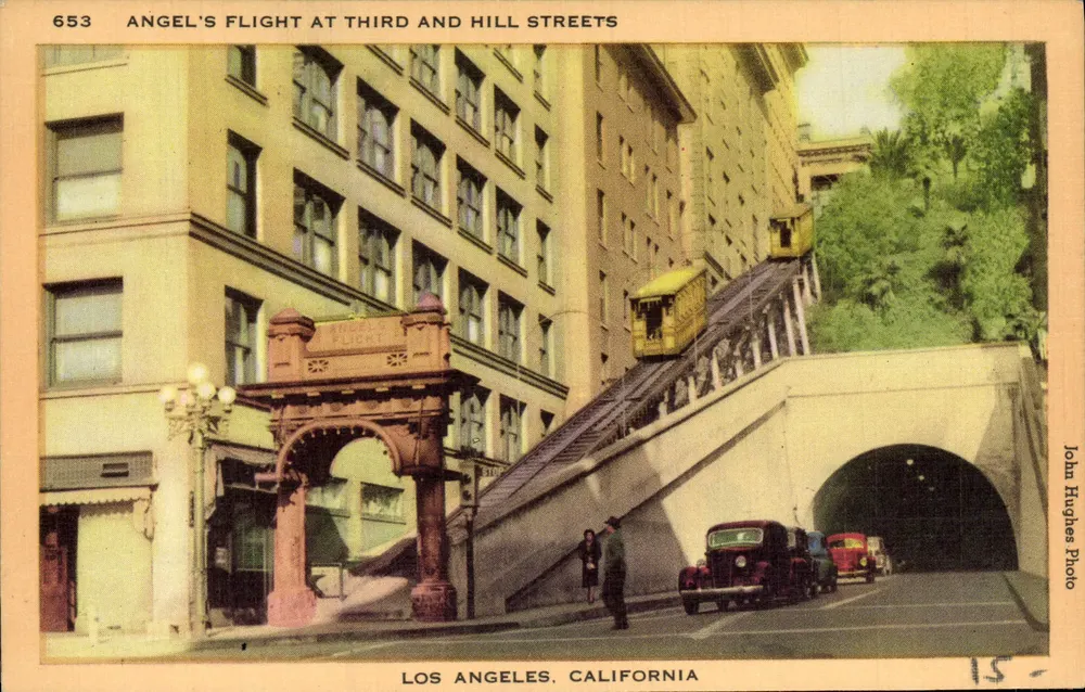 Angel's Flight an der Third und Hill Streets — Los Angeles, Kalifornien — Hughes Photo, n° 653 - Vorderseite