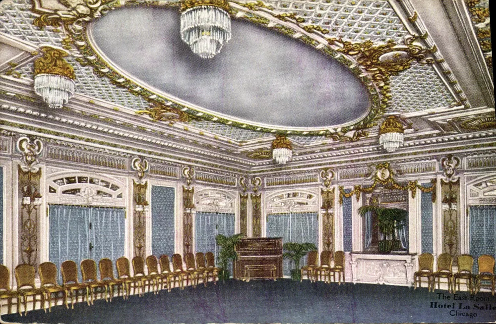 Das La Salle Hotel — Das La Salle Hotel — Chicago — Ostsaal — Ostsaal - Vorderseite