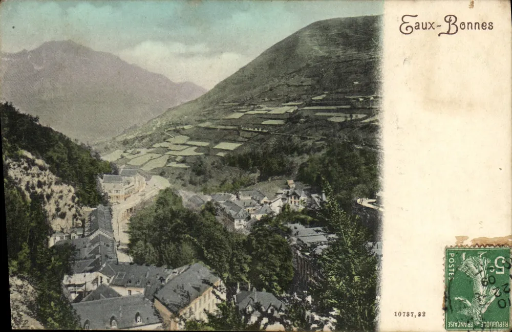 Eaux-Bonnes — vista panorâmica do vilarejo encaixado — editor anônimo, n° 10787 - Frente