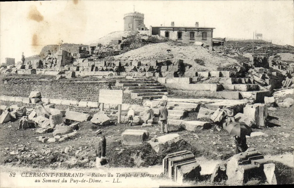 Clermont-Ferrand — Ruinen des Tempels des Merkur am Gipfel des Puy-de-Dôme — LL. n°82 - Vorderseite
