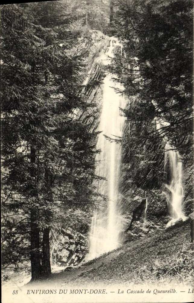 Cerca do Mont-Dore — A Cascata de Queureilb — LL 88 - Frente