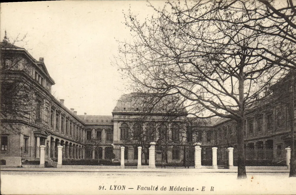 LYON — Faculdade de Medicina — E R - Frente