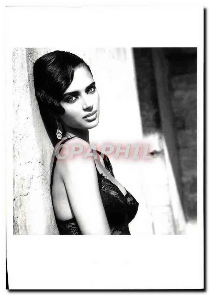 Heather Steward-Wythe — Schwarz-Weiß-Studiofoto — Éditions Marion Valentine, n°8315 - Vorderseite