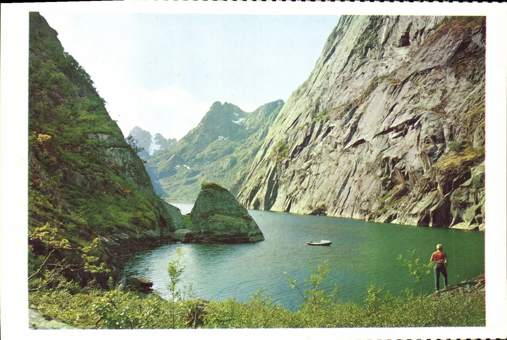 Fjord de Trollfjorden — fjord no sound Raftsundet — Editor B. Oppi A/S, série 10/69 - Frente