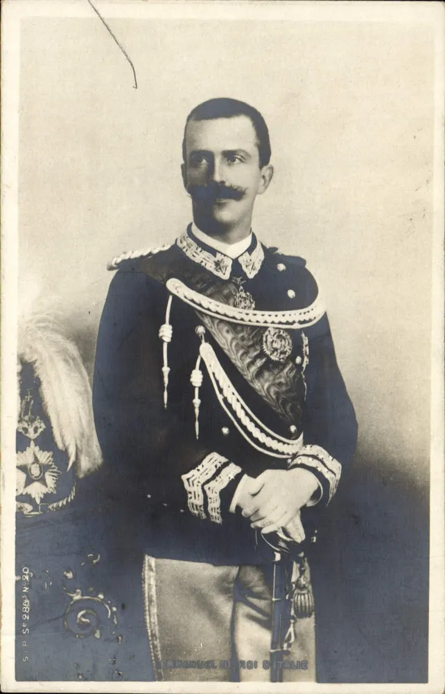 Emanuele III rei da Itália — retrato em uniforme — SIP Se28845-20 - Frente
