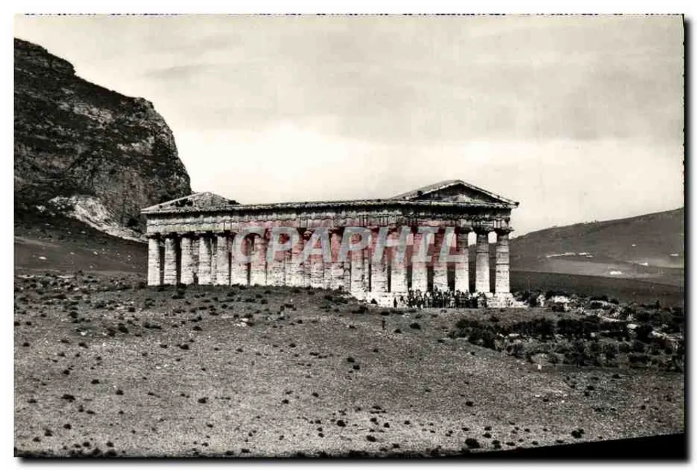 कैपो कोलोन्ना के वेनस के मंदिर — इटली — एडीटर जी.बी.पी. इंटरडेटा, टोरिनो - आगे