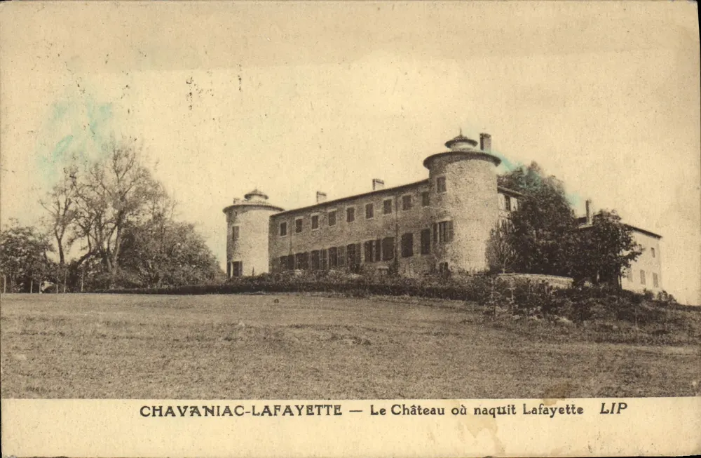 Chavaniac-Lafayette — Ansicht des Schlosses, in dem Lafayette geboren wurde — LIP - Vorderseite