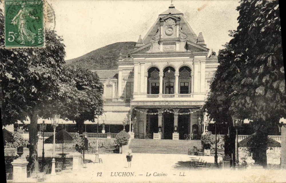 Luchon — O Casino — LL n°12 - Frente