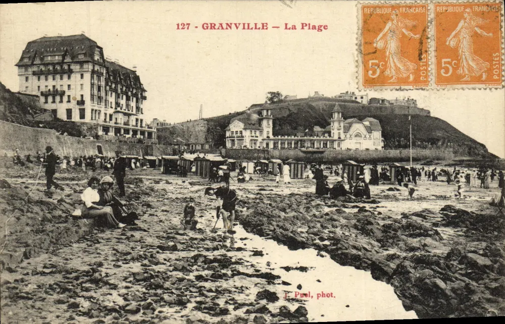 Granville — A Praia — J. Pool, fot. — n° 127 - Frente
