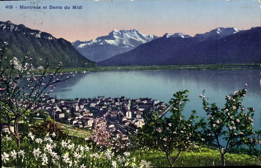 Montreux e Dentes do Meio-Dia — vista do lago e das montanhas — Sociedade Gráfica Neuchâtel n°419 - Frente