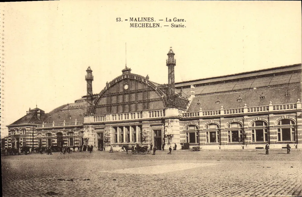 Malines — A Estação — Méchelen — Station - Frente