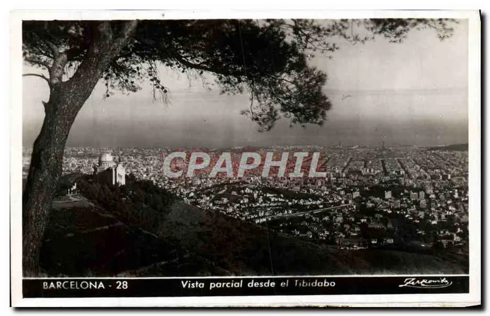 Barcelona - 28 - Teilansicht vom Tibidabo - Vorderseite