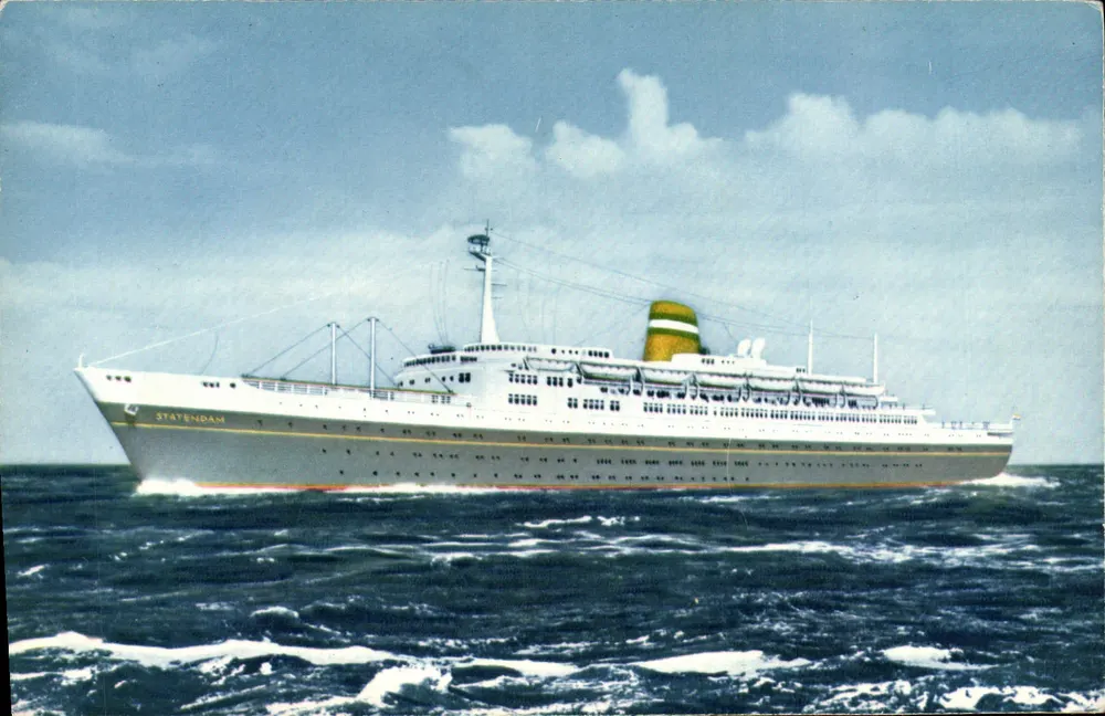 s.s. STATENDAM — Linha Holland-America — impressa nos Países Baixos - Frente