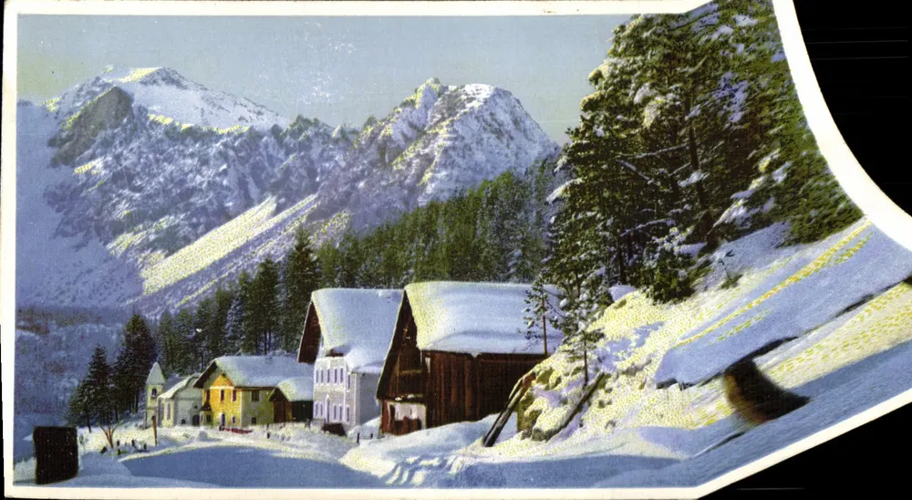 Vila nevada nas Alpes — vista de montanha — n° 5411 - Frente