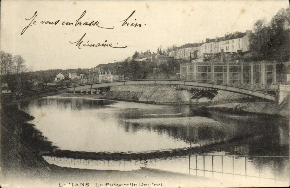 Le Mans - A Ponte Denfert — visão do ponte sobre a Maine - Frente