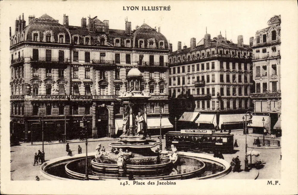 Place des Jacobins — Lyon — Lyon Illustré, n°143 - Frente