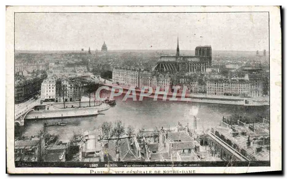 Paris — Vue générale sur Notre-Dame — L. P. phot. - Frente