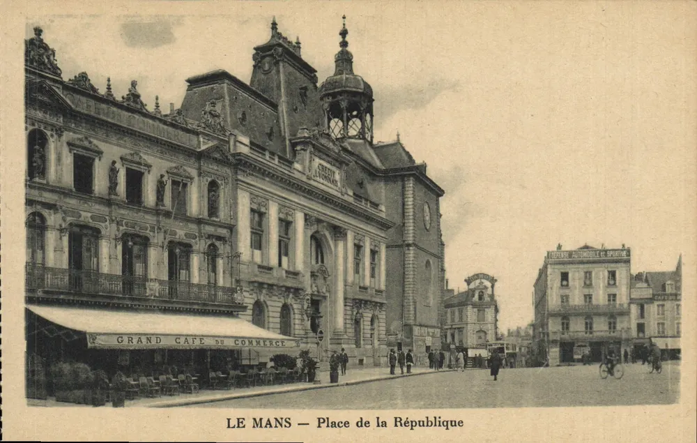 Le Mans — Place de la République — Magasin Pratiana - Vorderseite