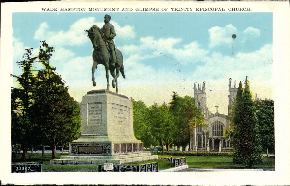 Monument à Wade Hampton et vue partielle de l'église épiscopale de Trinity — éditeur 'W. H. H. & Co.' n° 25587 - Vorderseite