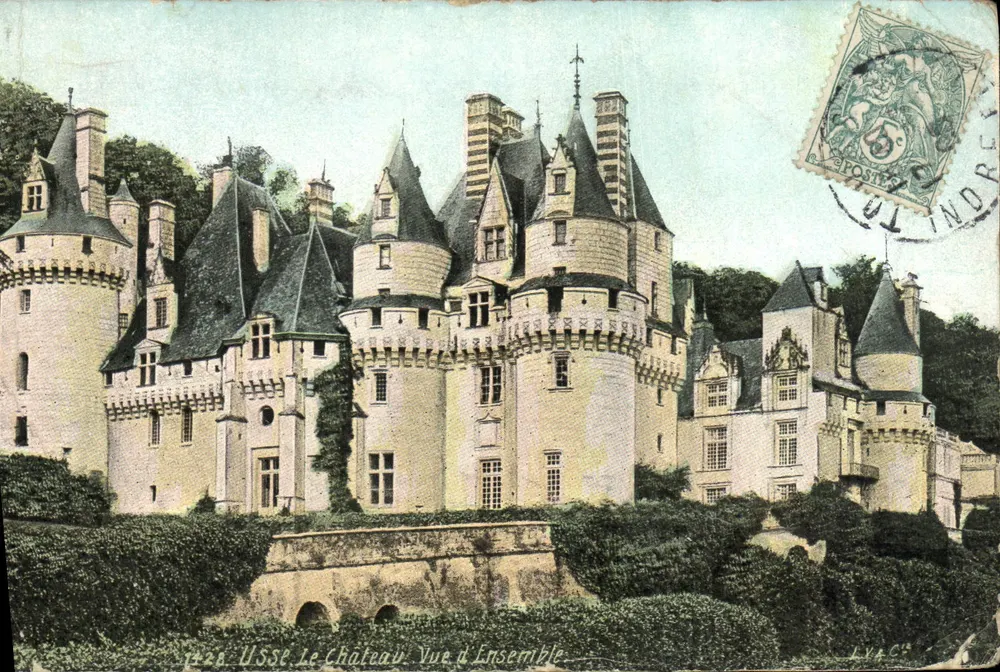 Ussé - O Castelo. Vista Geral — Edição L. V. & Cie, Tours - Frente