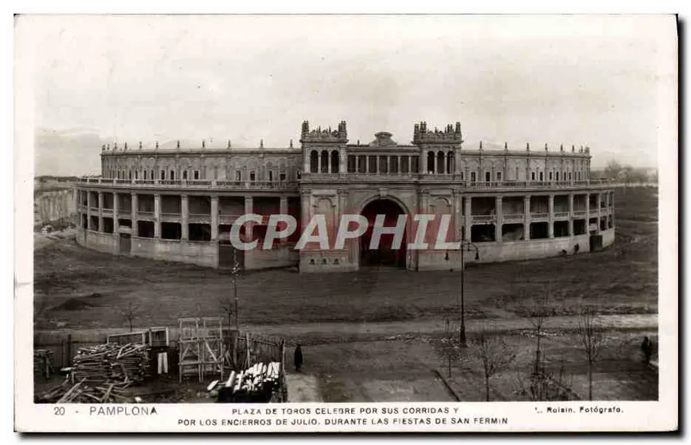 Plaza de Toros in Pamplona — Corridas und Encierros von San Fermín — Fotograf Moiain - Vorderseite