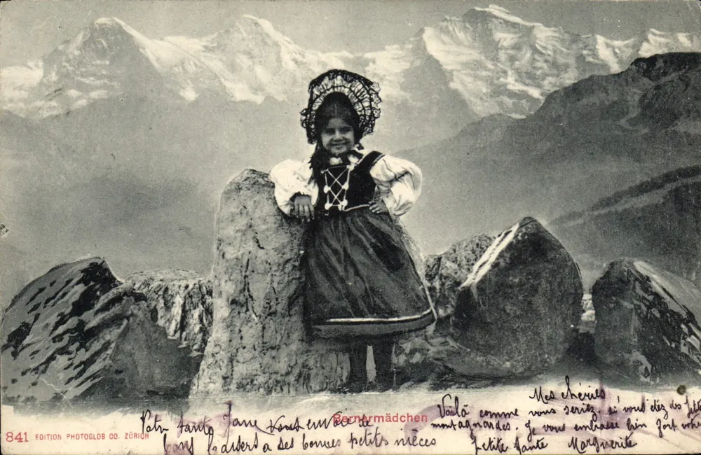 Pequena menina bernesa — montanhas alpinas — Edição Photoglob Co. Zürich, n° 841 - Frente