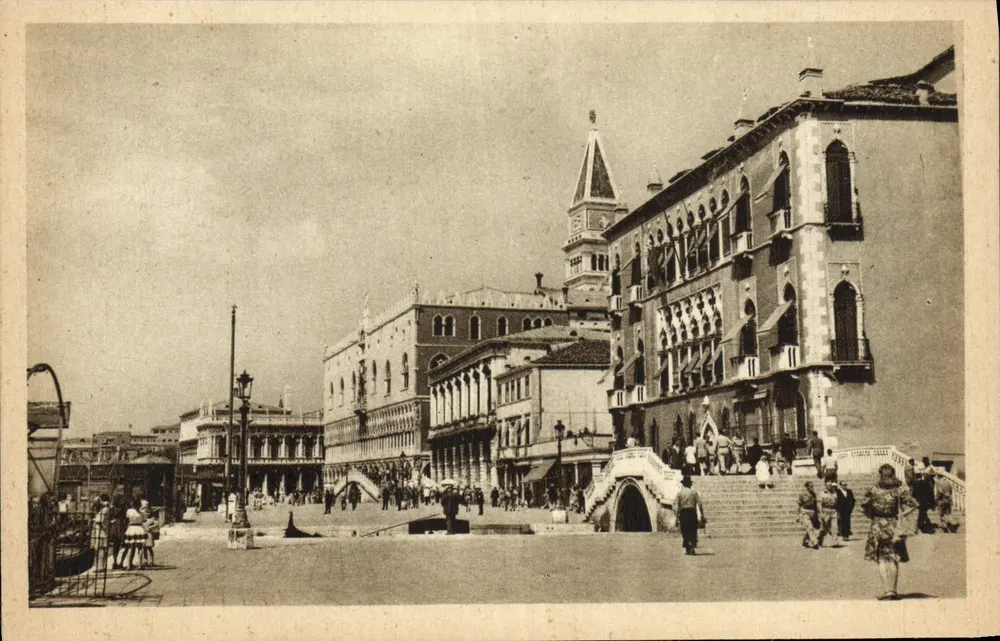 Piazza San Marco em Veneza — vista do Palazzo Ducale e do Campanile — editor Zago - Frente