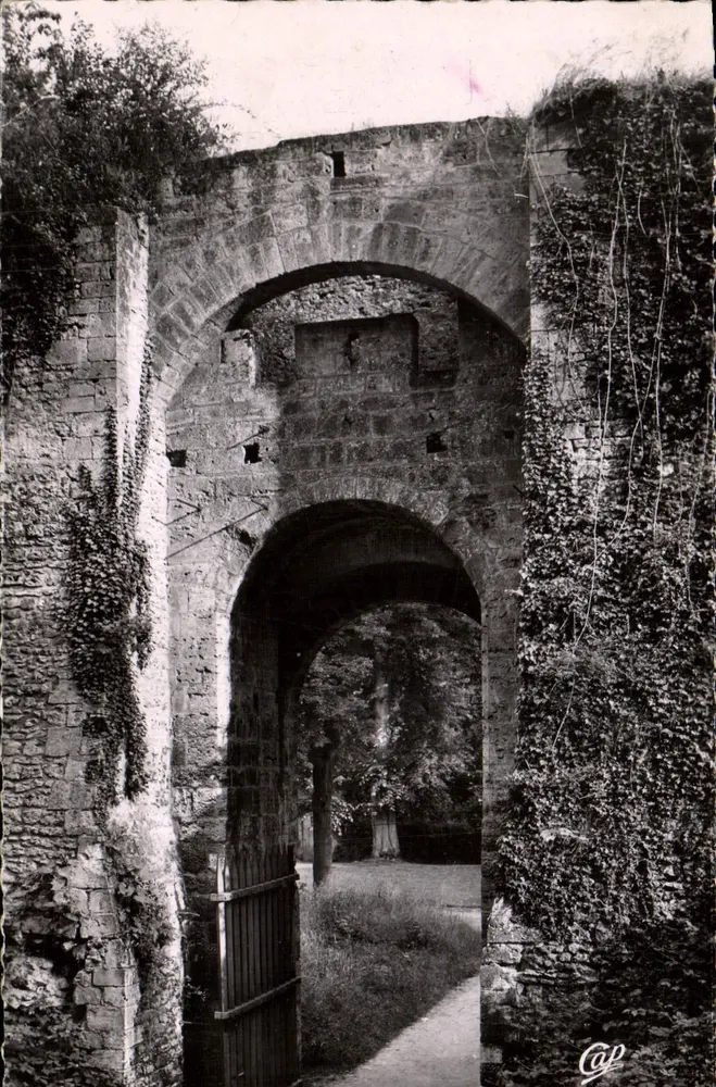 Gisors — A Porta dos Muros — Cie des Arts Photomécaniques - Frente
