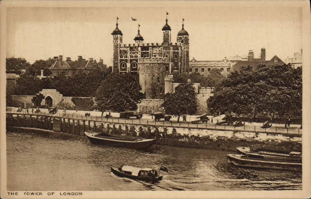 Die Tower of London — Blick auf den Fluss mit Booten — Verleger H. Heskett - Vorderseite
