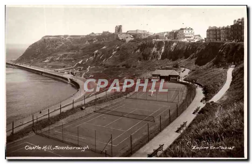 Castle Hill, Scarborough — Ansicht der Tennisplätze und des Hafens — Empire View Production, n°147 - Vorderseite
